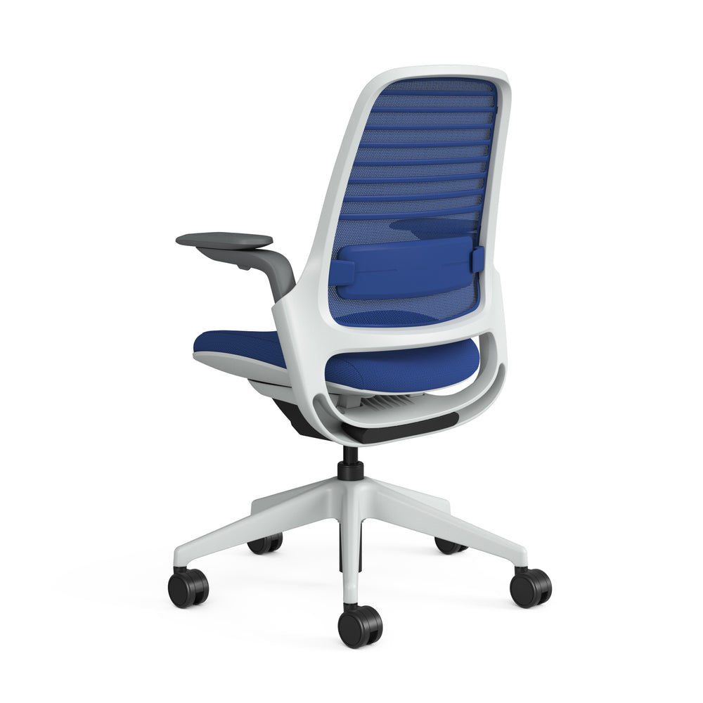 Meshback 3D Microknit Royal Blue; Seat Fabric Cogent Royal Blue; Frame Seagull